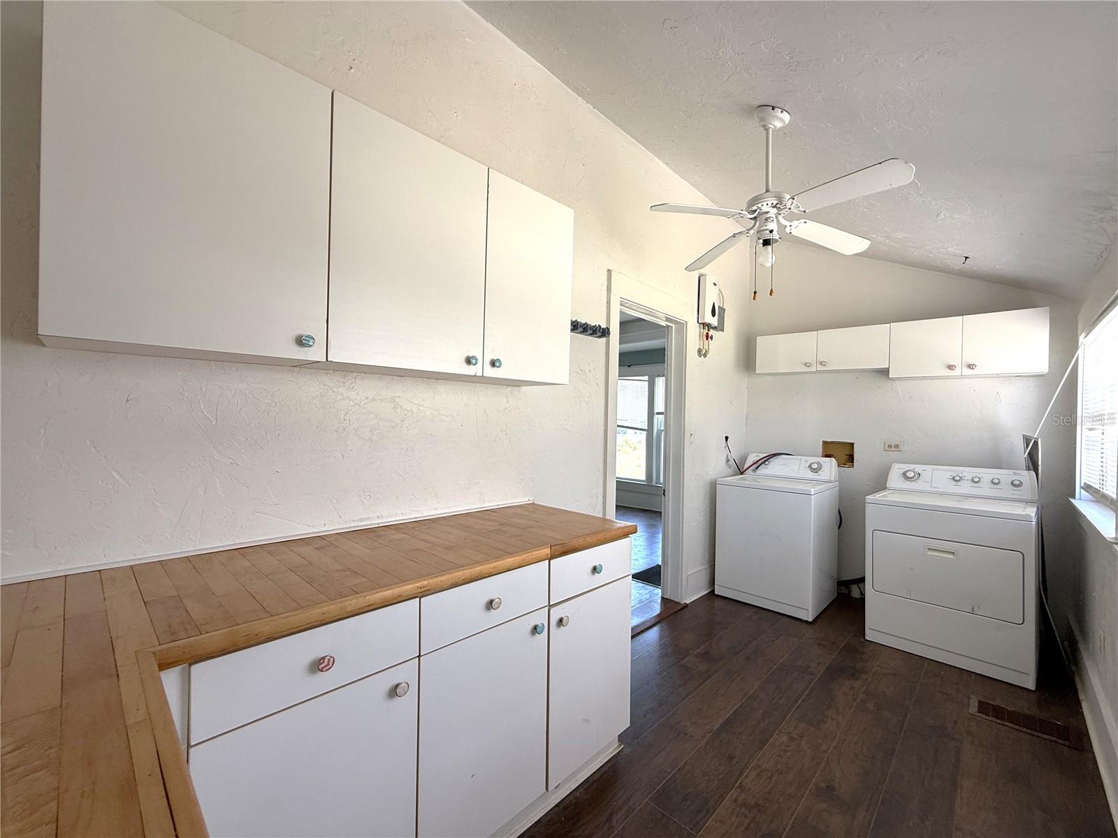 GIBSON & SMITHS ADD - Residential