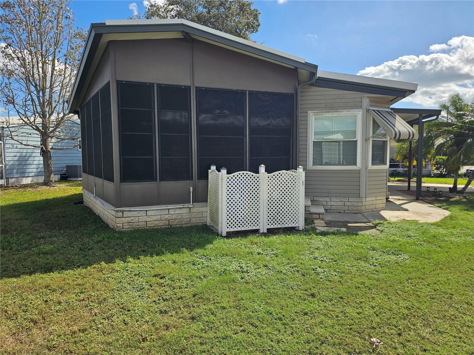 GULL-AIRE VILLAGE - Residential