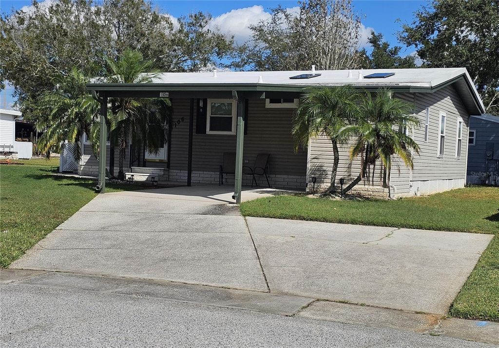 Photo of 106 Dolphin Drive E, Oldsmar, FL 34677 (MLS # TB8438561)