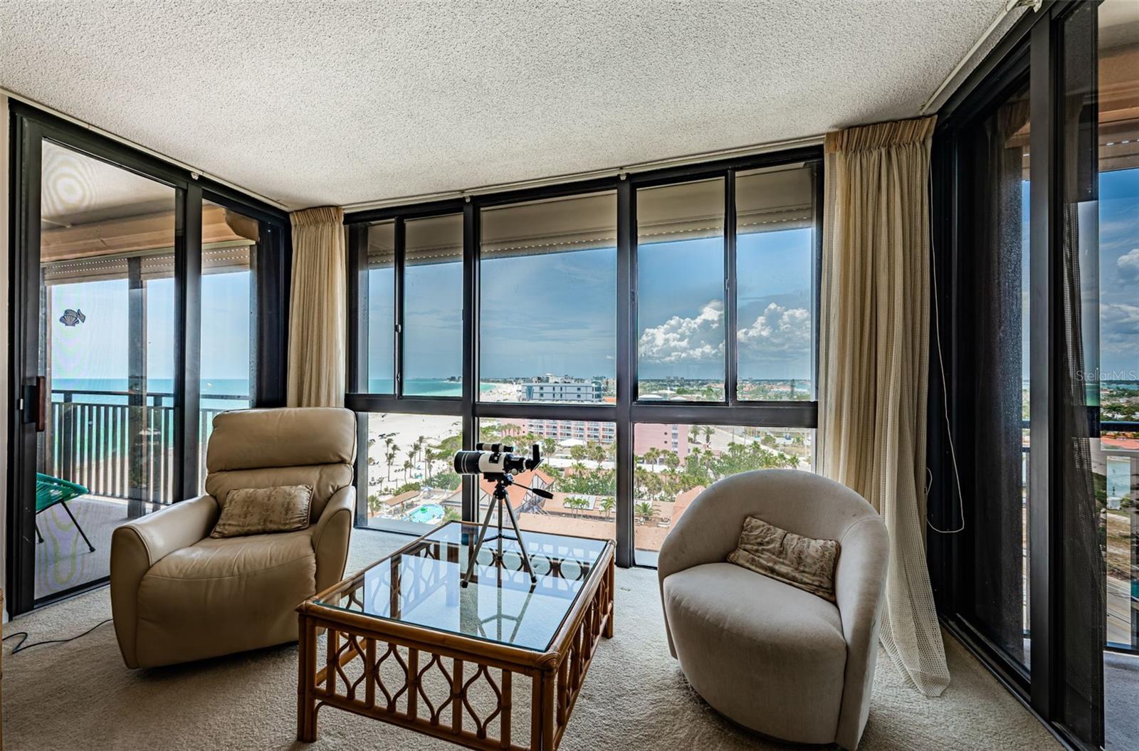 SAN SEAIR CONDO - Residential Lease