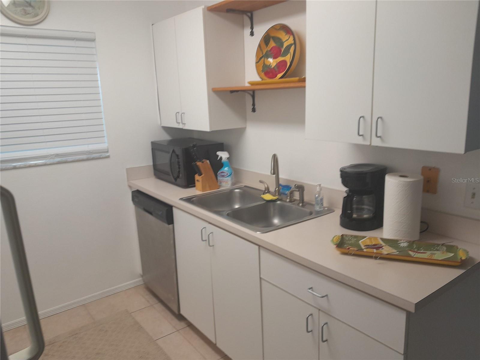 KIAWAH BAY CONDO - Residential