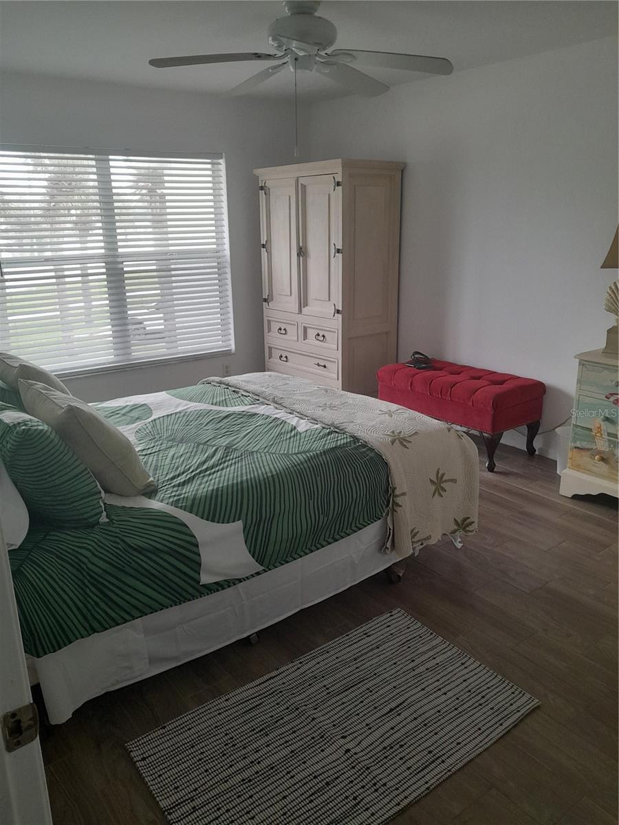 KIAWAH BAY CONDO - Residential