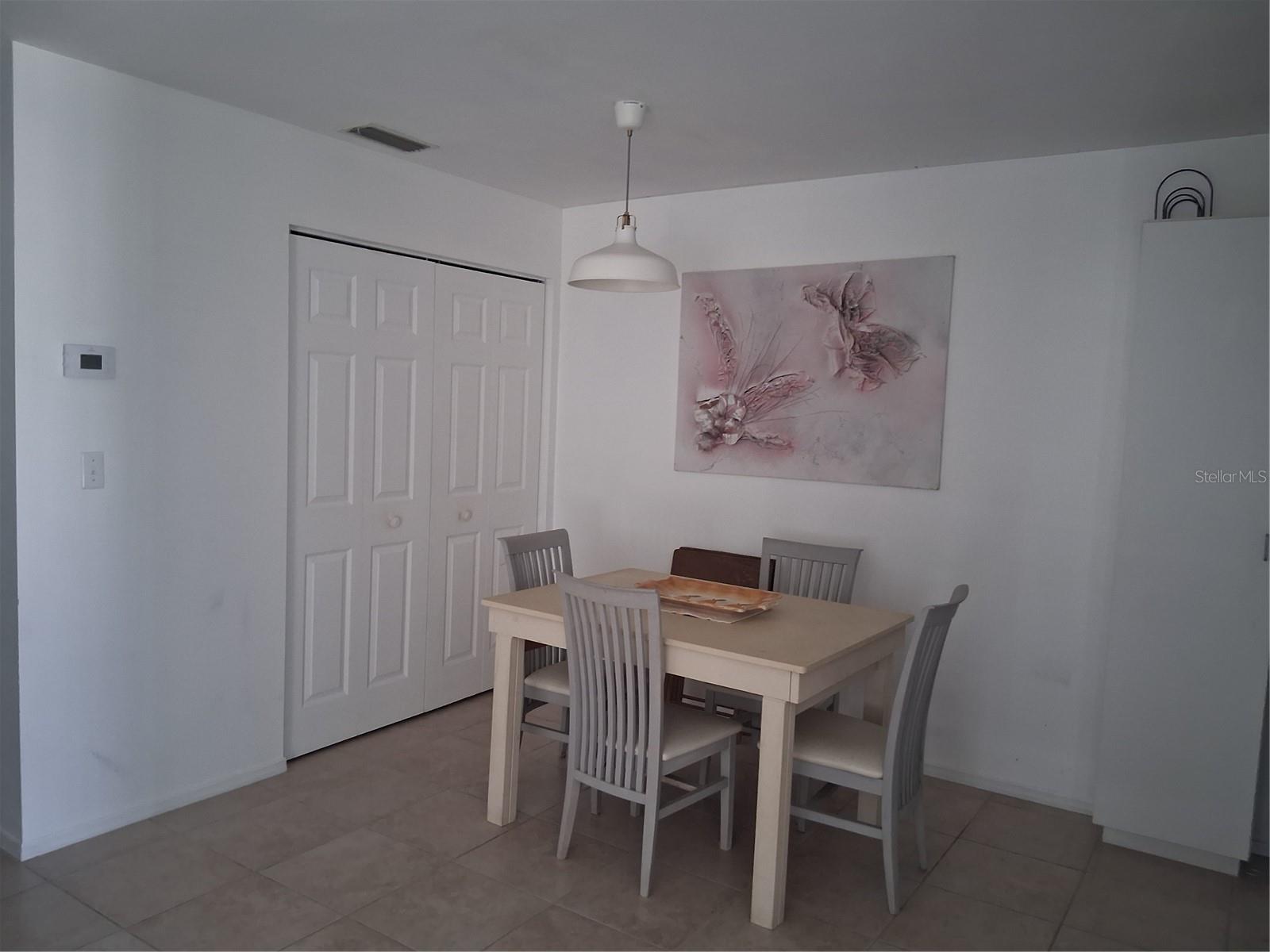 KIAWAH BAY CONDO - Residential