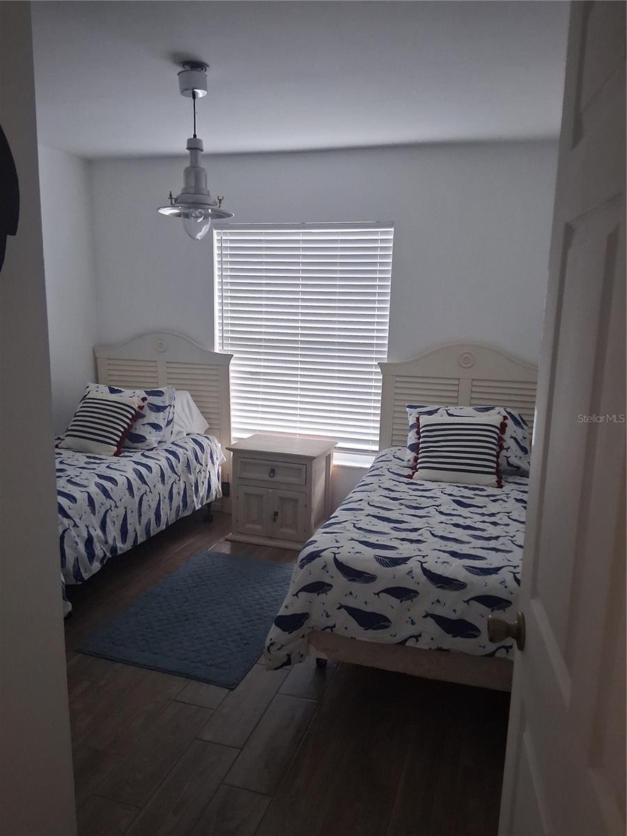 KIAWAH BAY CONDO - Residential