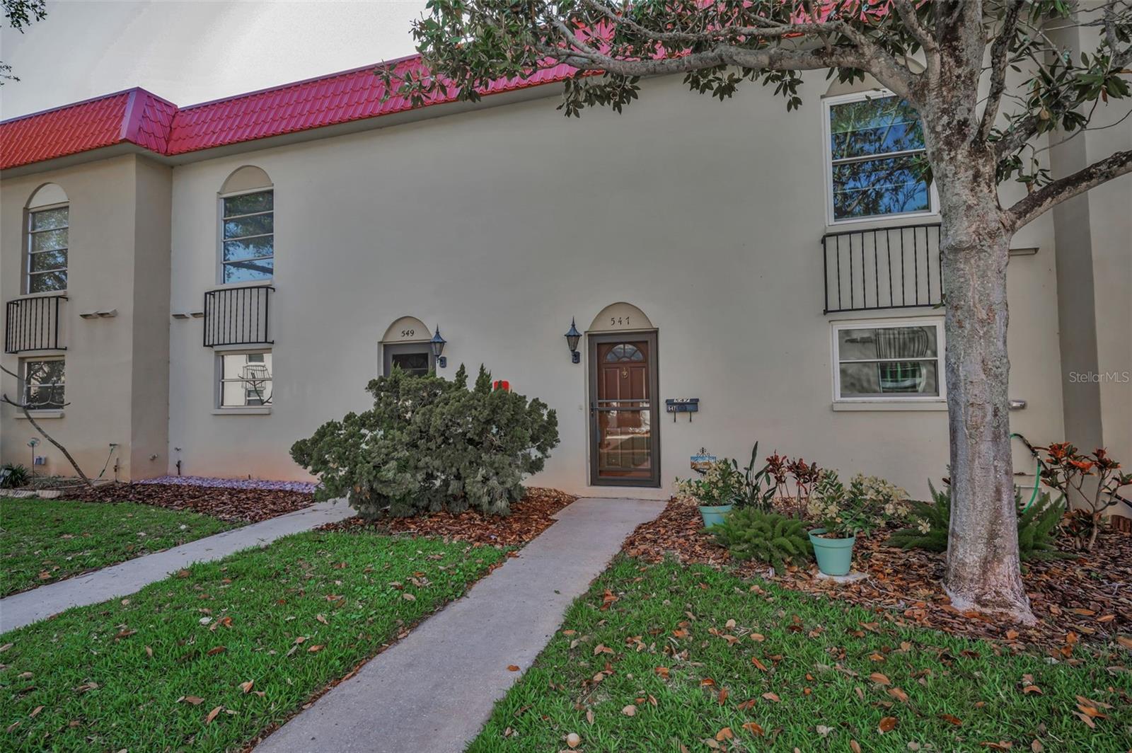 2700 BAYSHORE BOULEVARD #547
