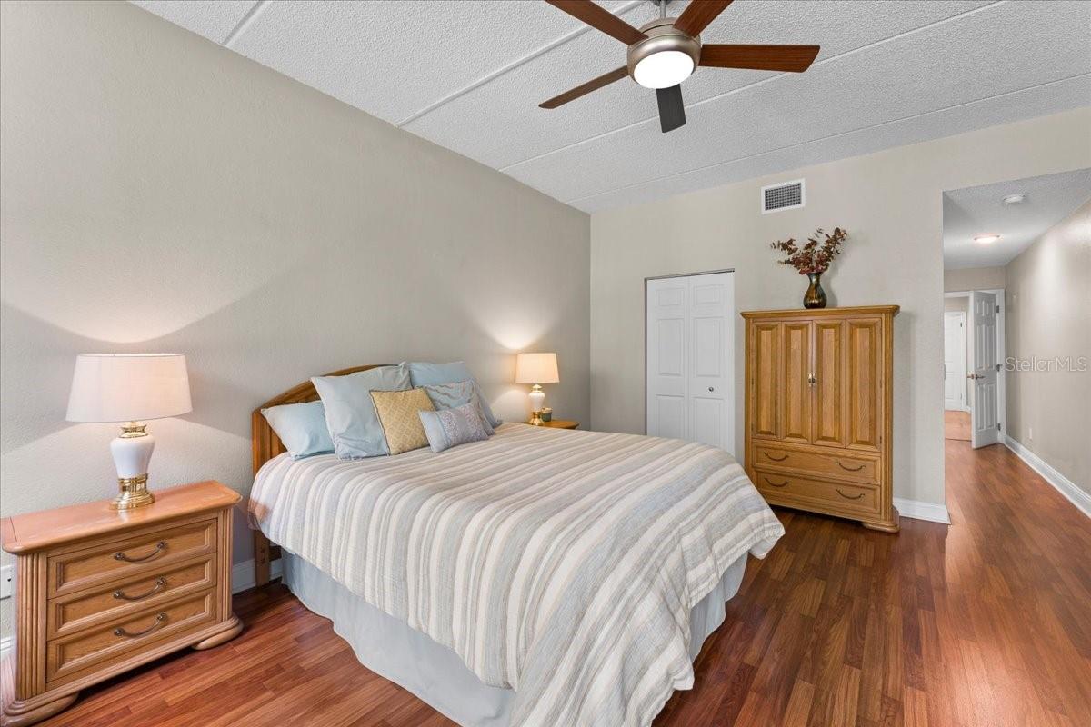 ST ANDREWS CONDO - Residential