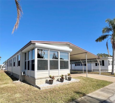 A home in LARGO