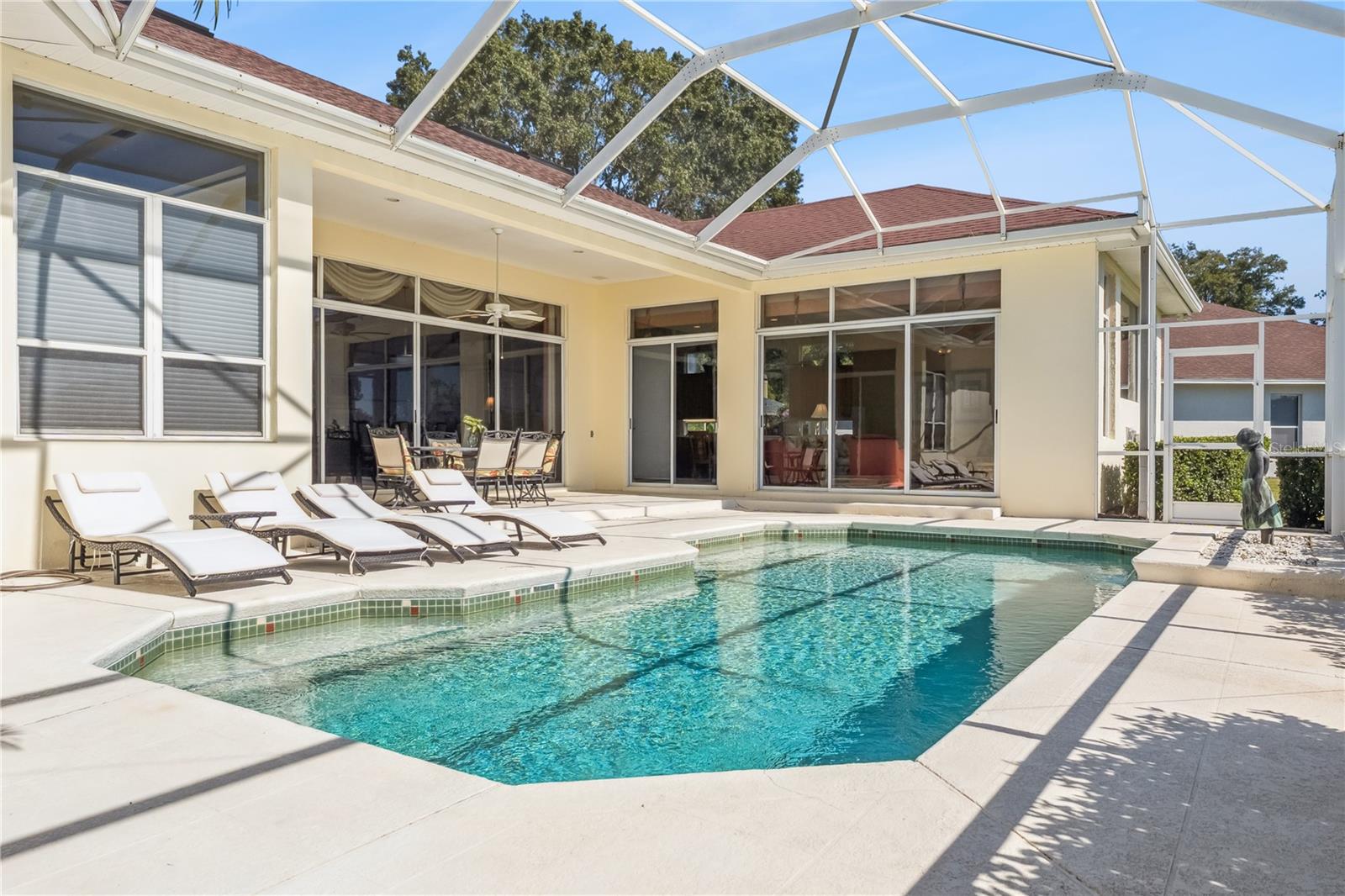 WYNTREE /HEATHROW - Residential