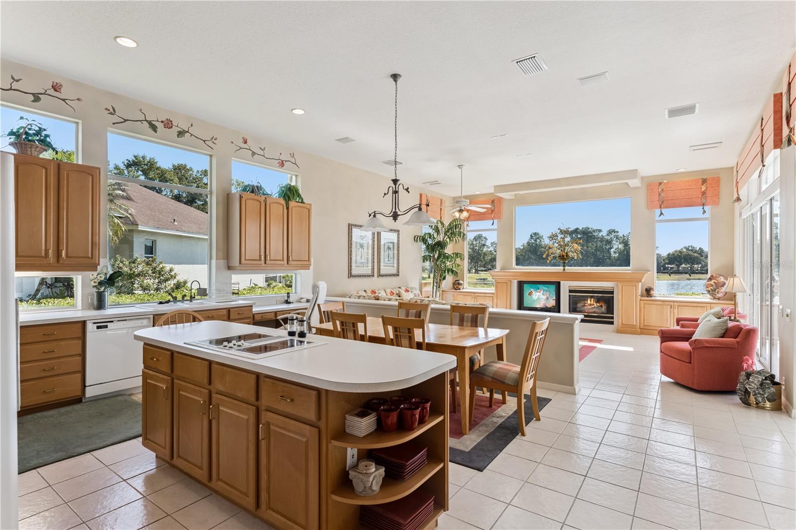 WYNTREE /HEATHROW - Residential