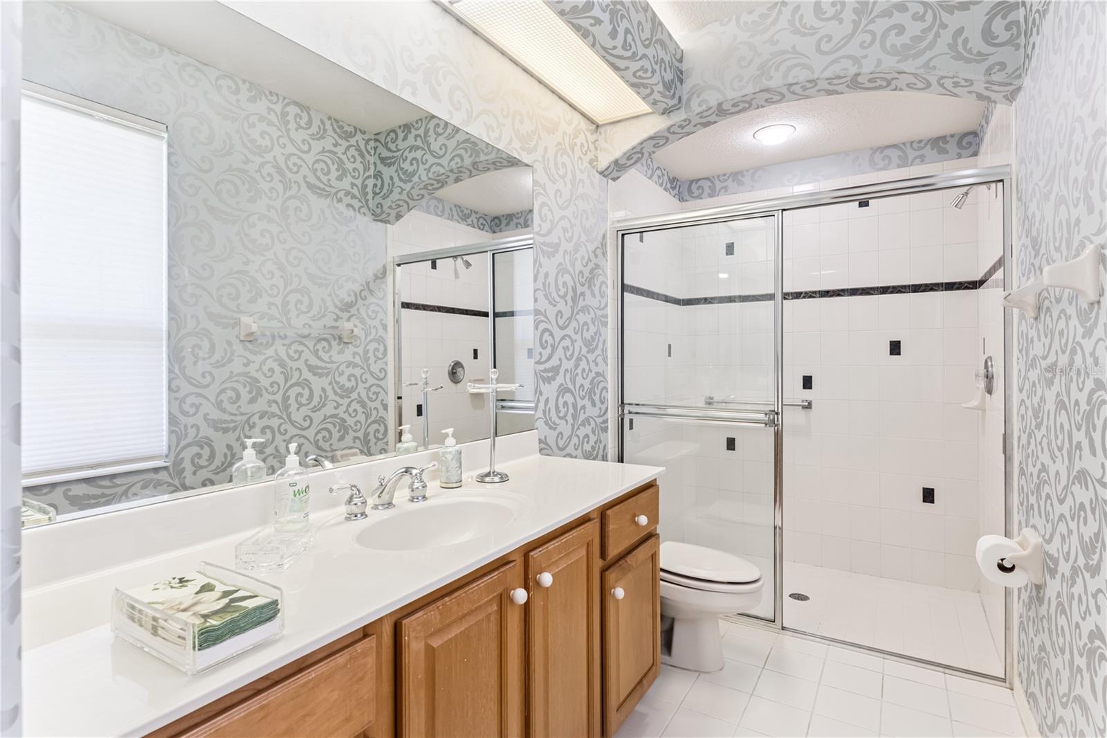 WYNTREE /HEATHROW - Residential