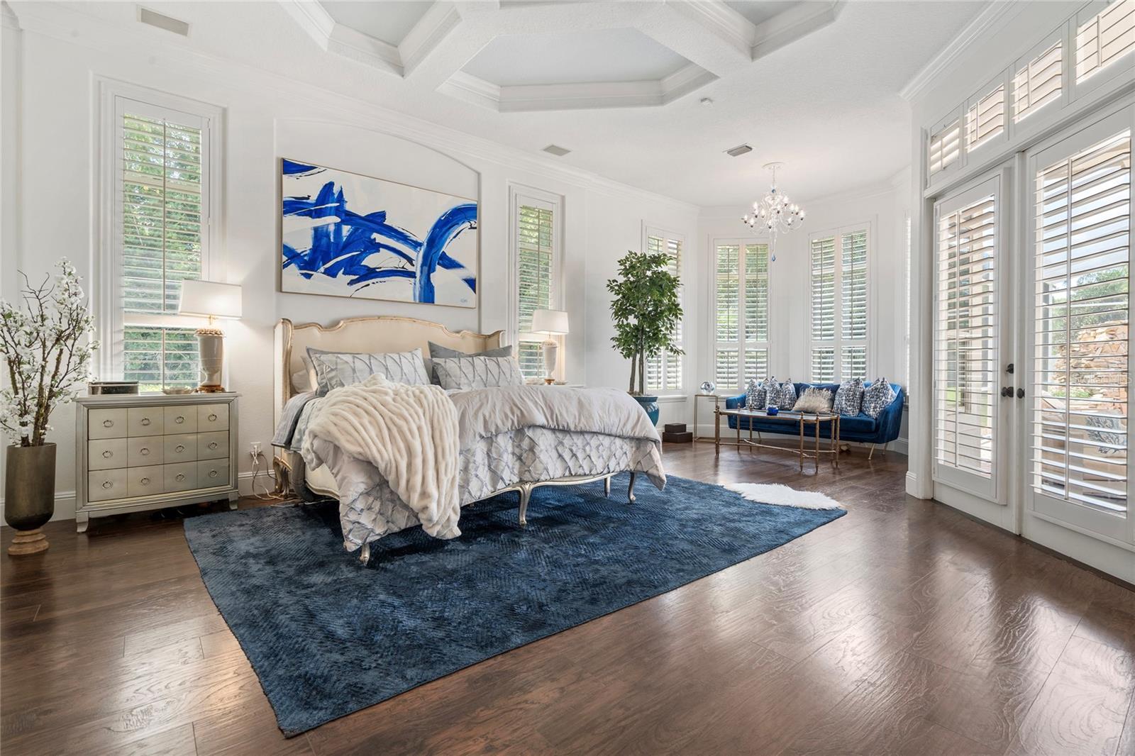 HEATHROW WOODS - Residential