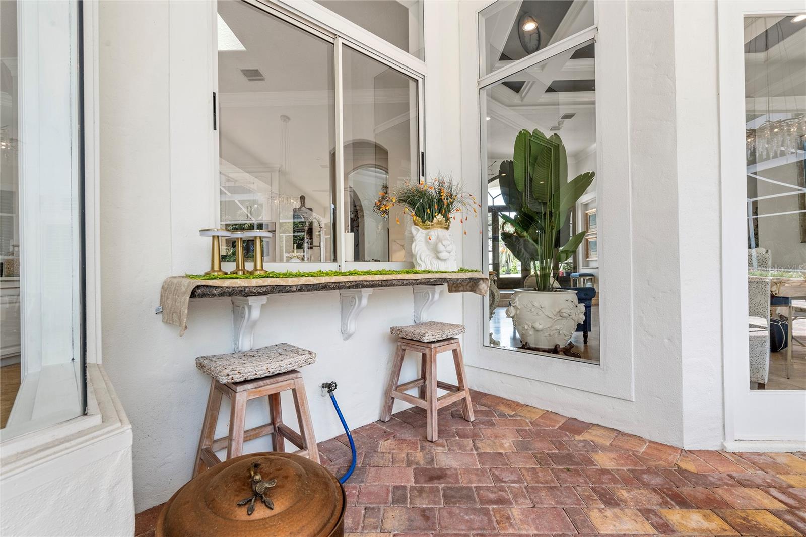 HEATHROW WOODS - Residential