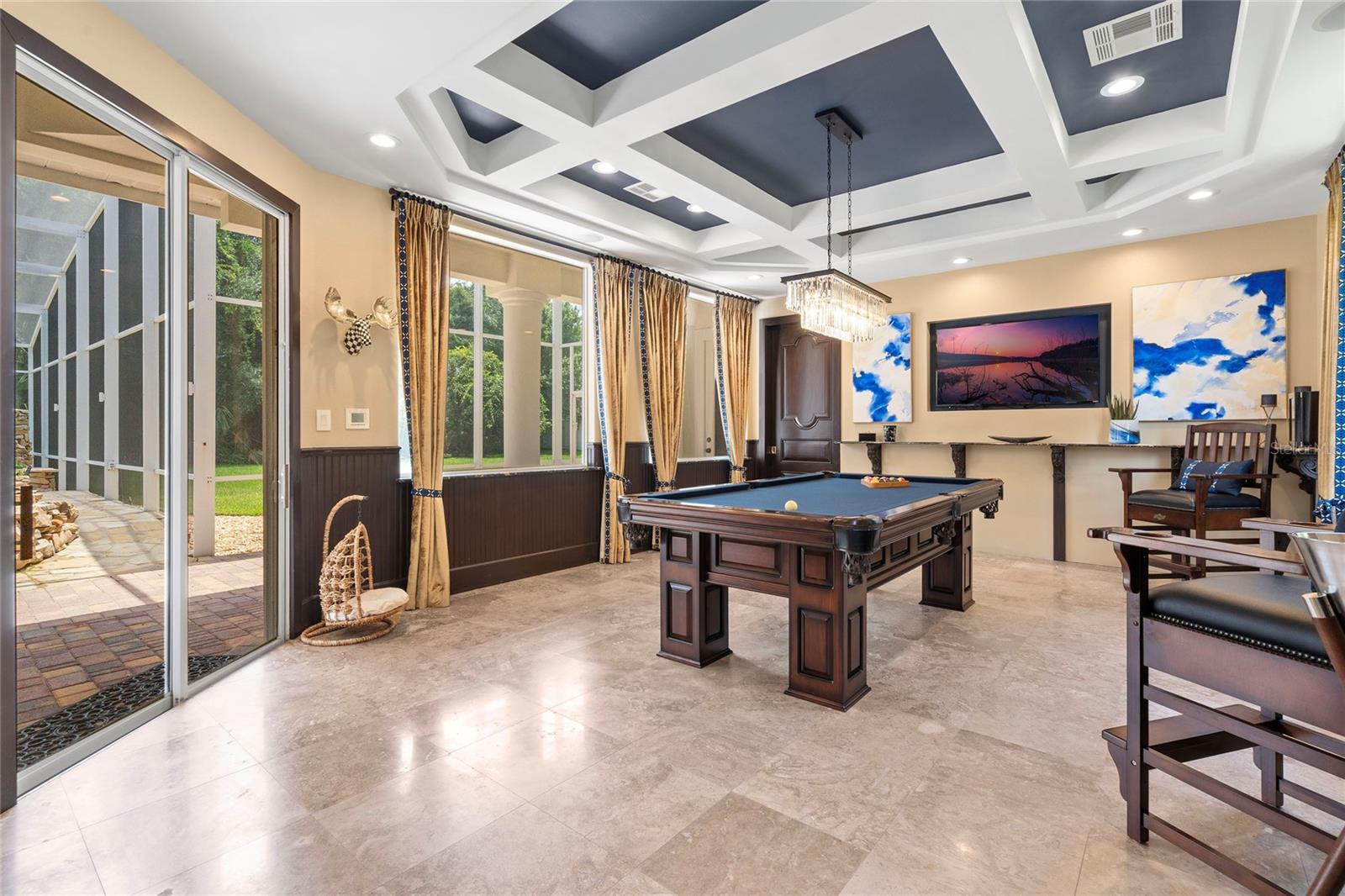 HEATHROW WOODS - Residential