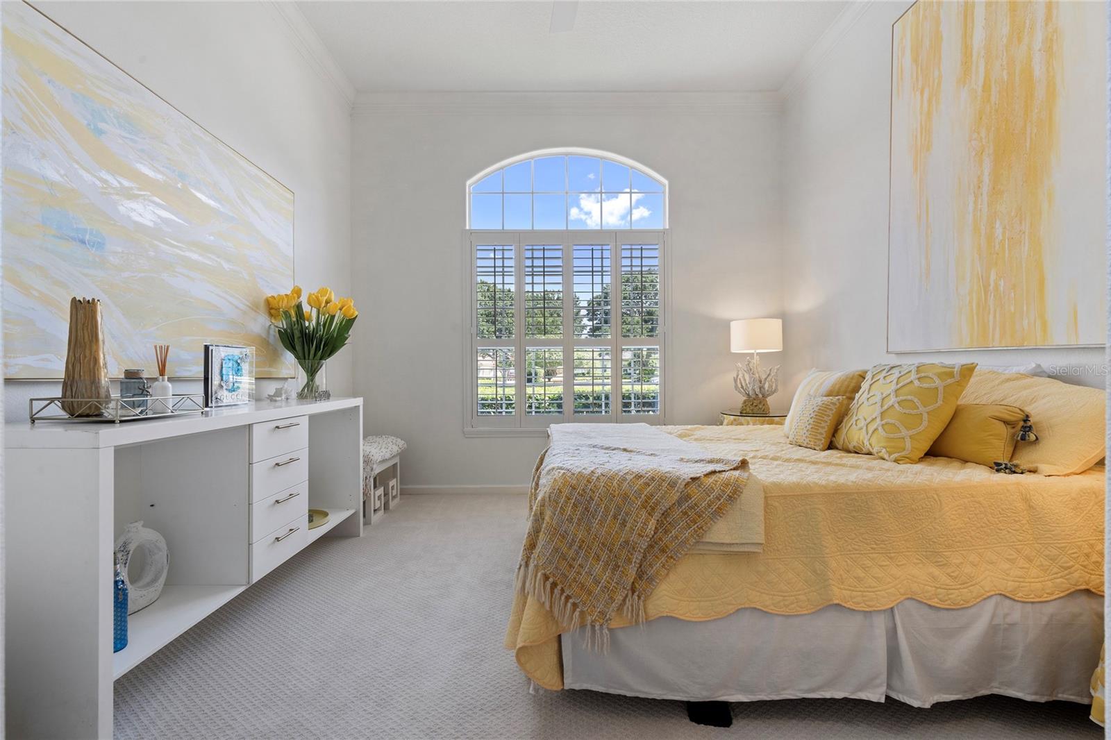 HEATHROW WOODS - Residential