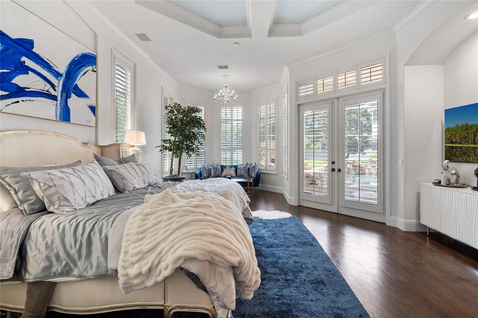 HEATHROW WOODS - Residential