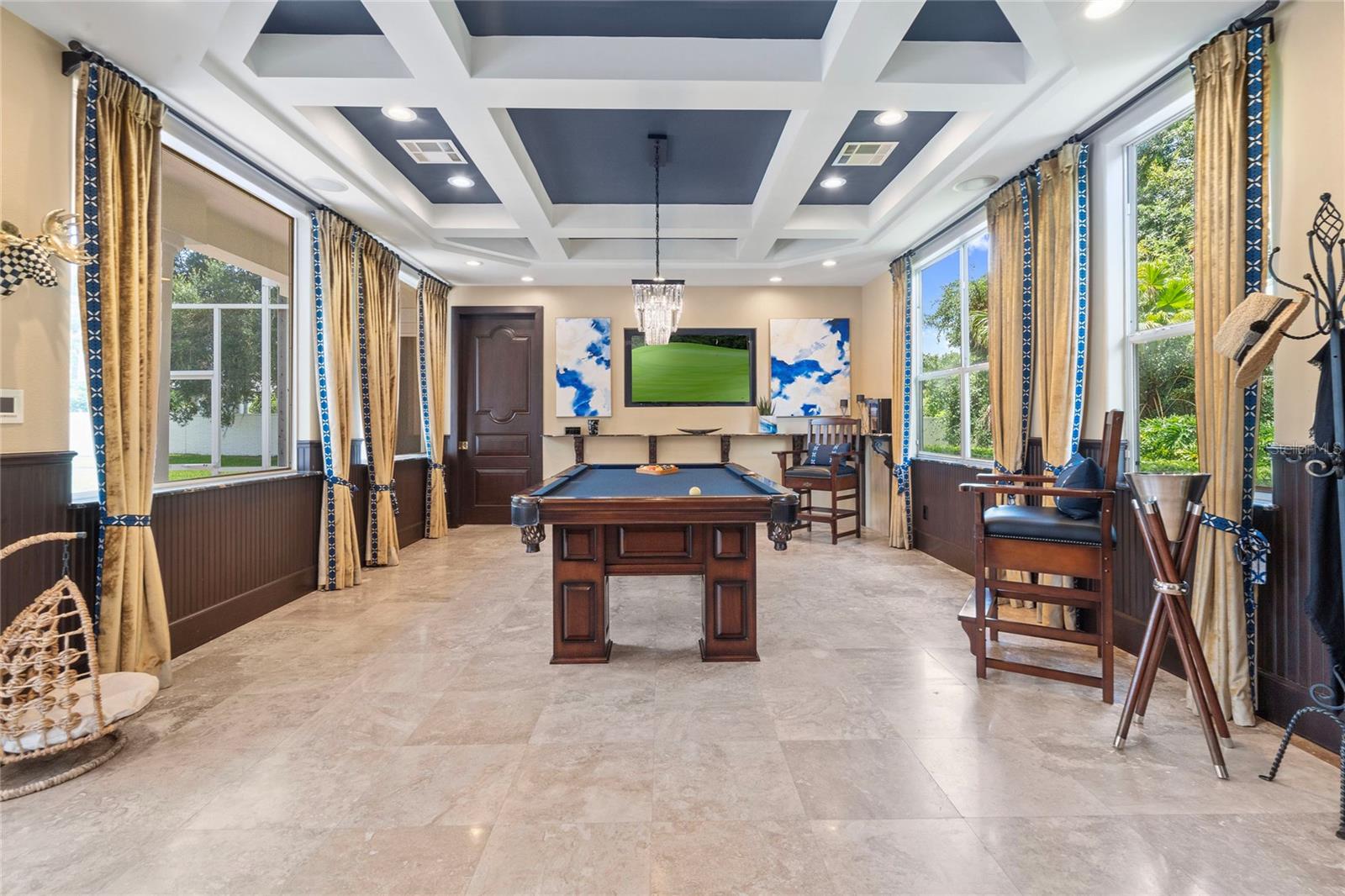 HEATHROW WOODS - Residential