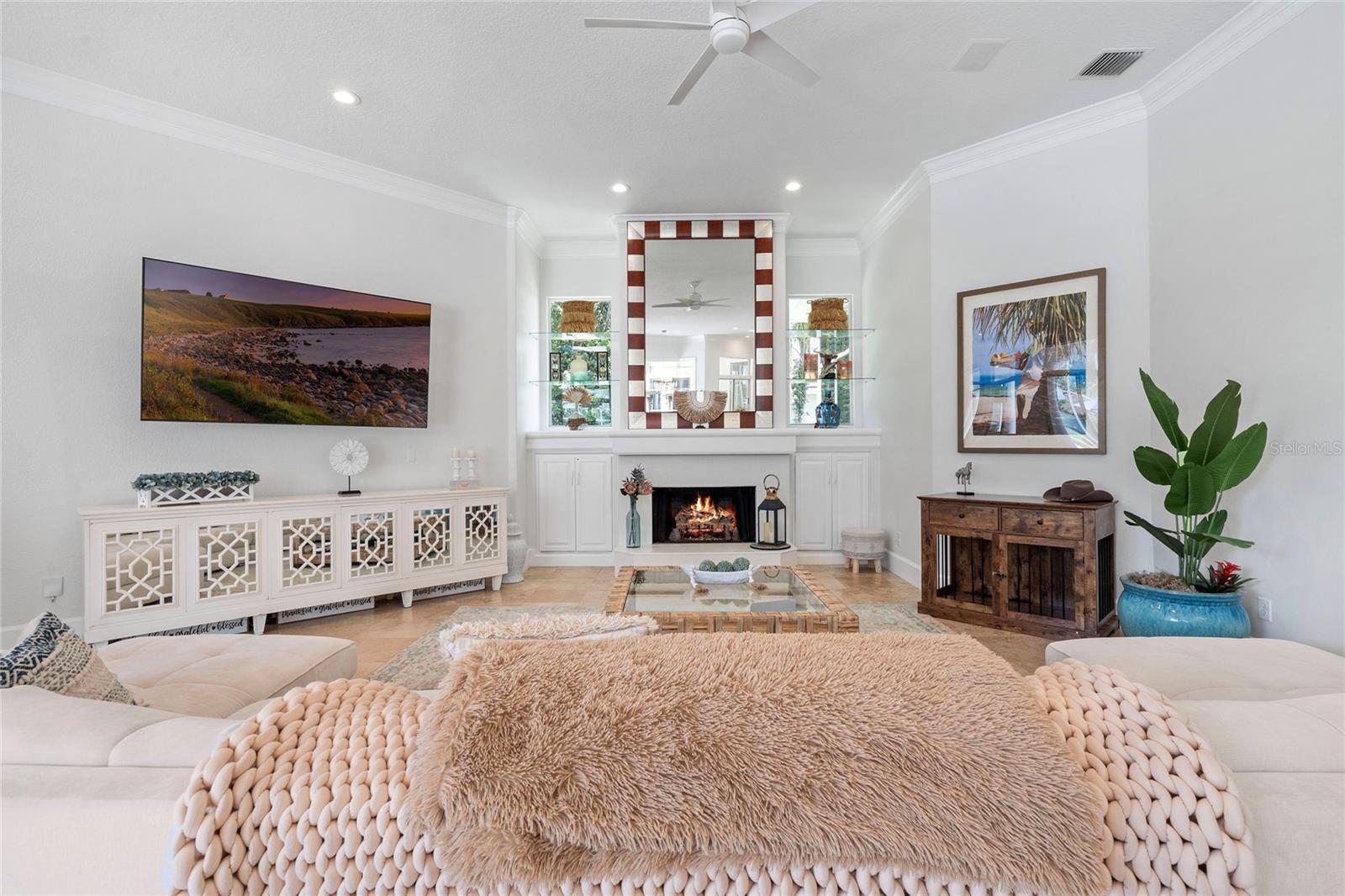 HEATHROW WOODS - Residential