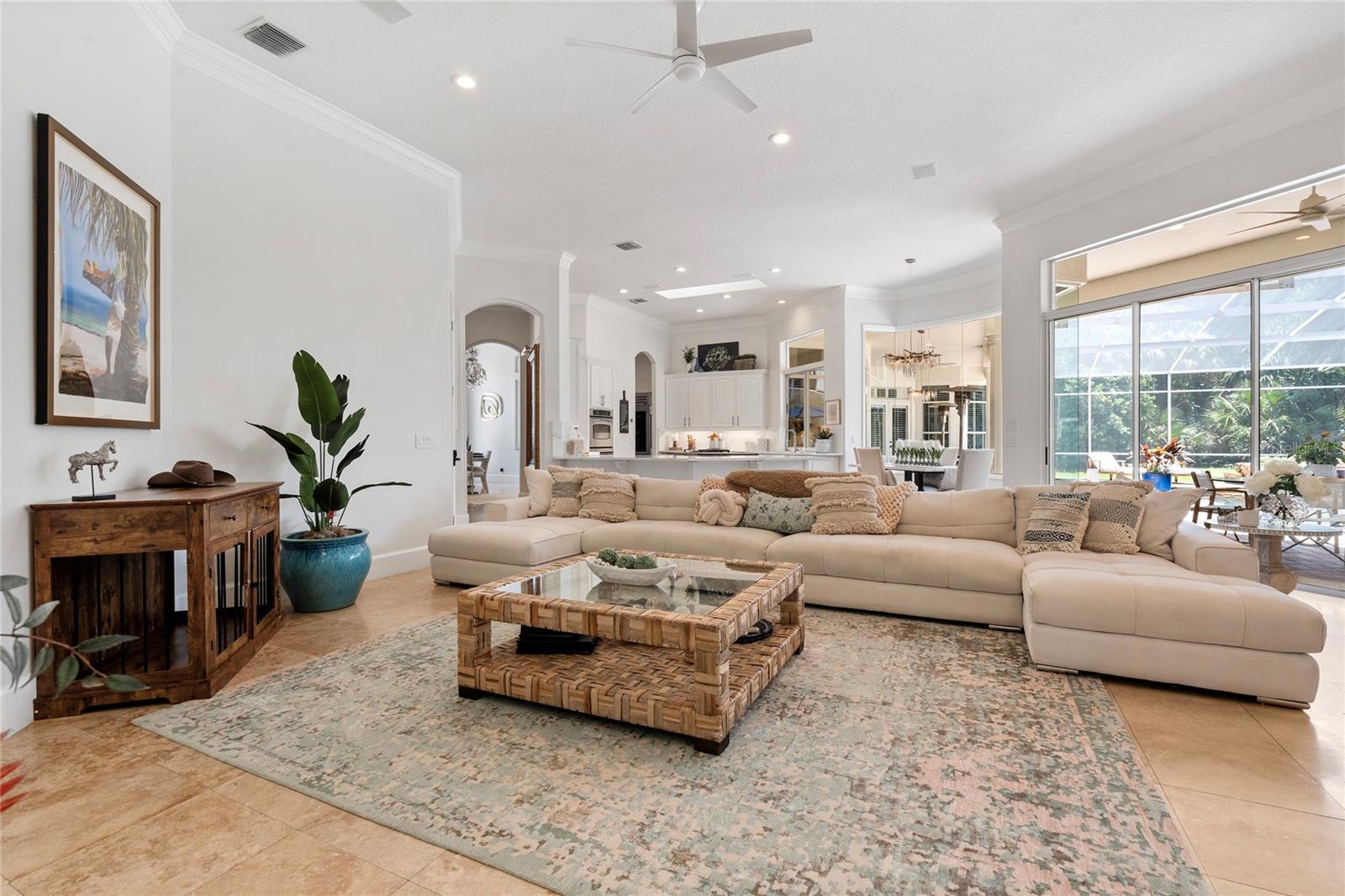 HEATHROW WOODS - Residential