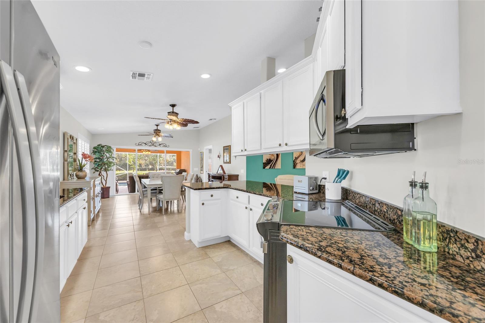 VILLAGEWALK/LK NONAA 01B - Residential