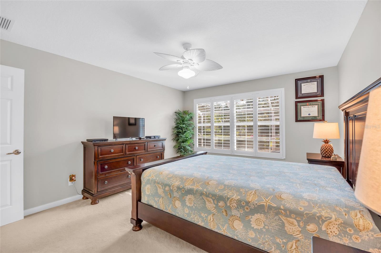 VILLAGEWALK/LK NONAA 01B - Residential