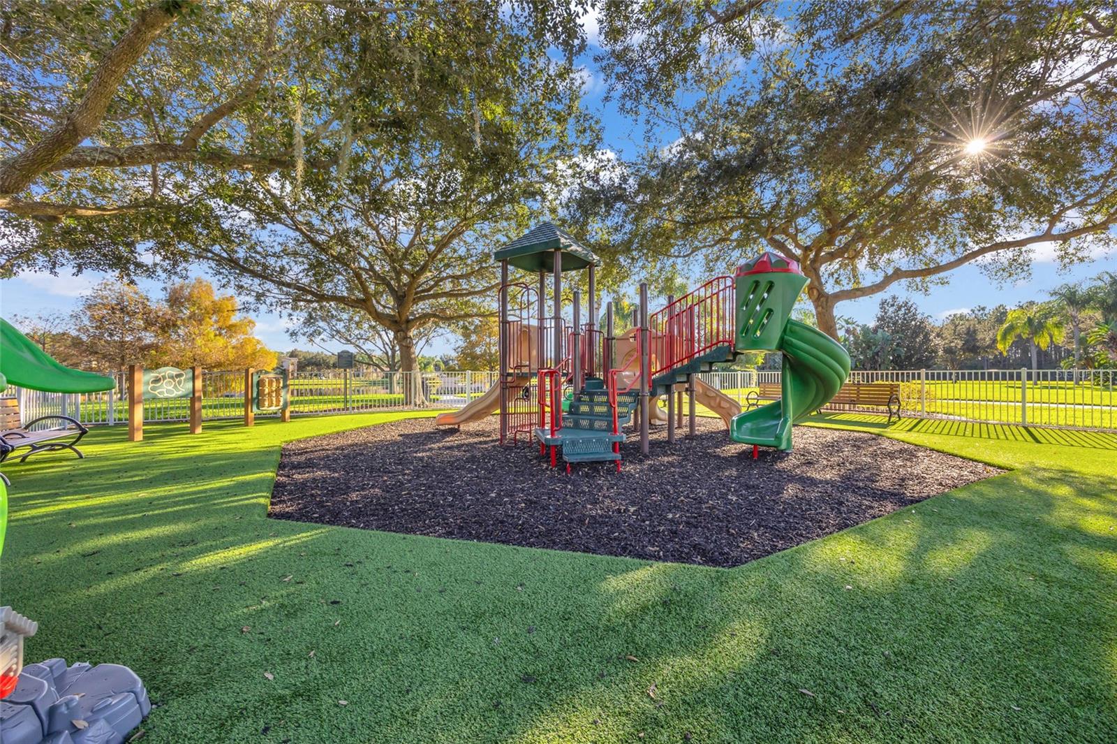 VILLAGEWALK/LK NONAA 01B - Residential