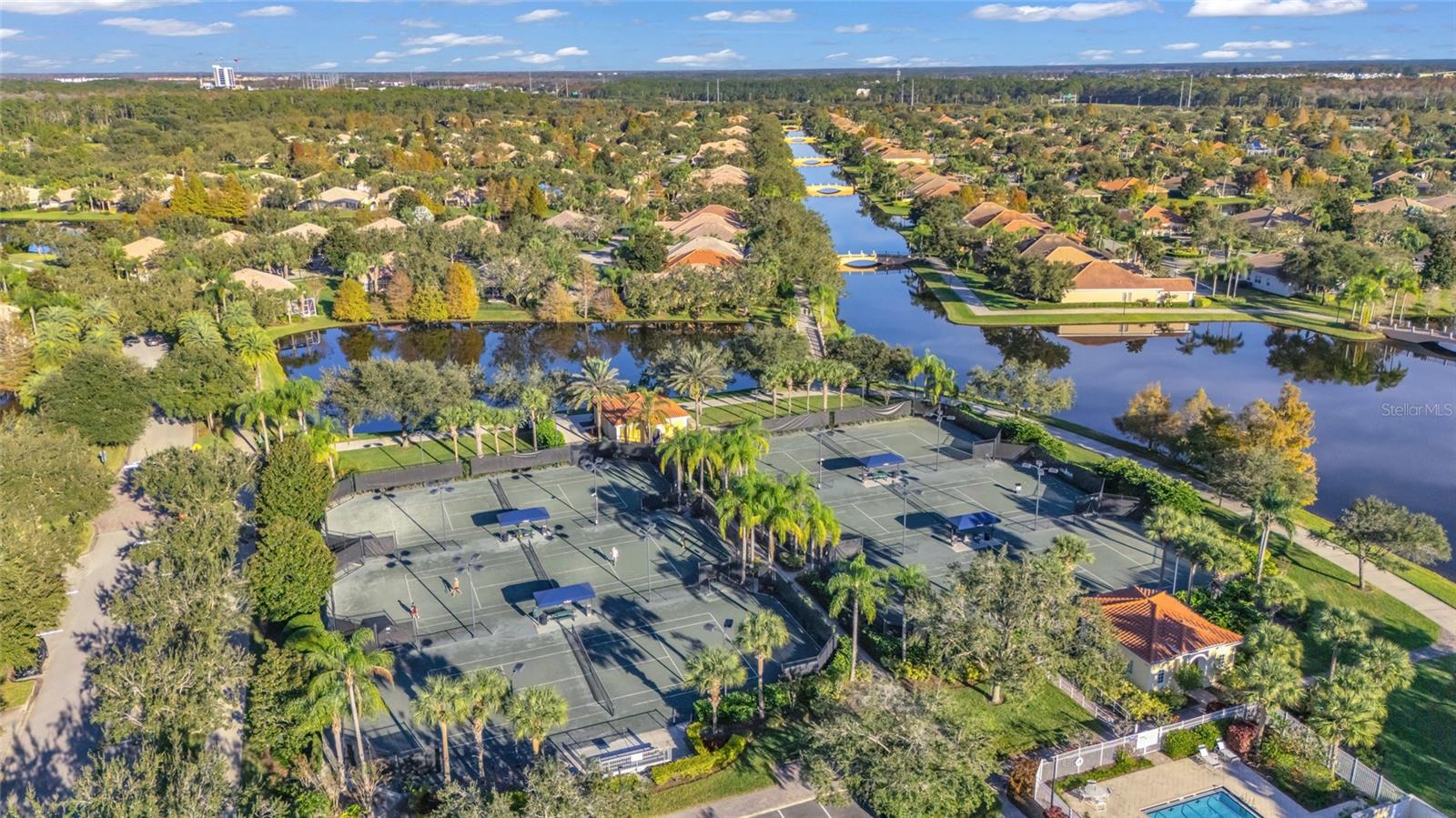 VILLAGEWALK/LK NONAA 01B - Residential