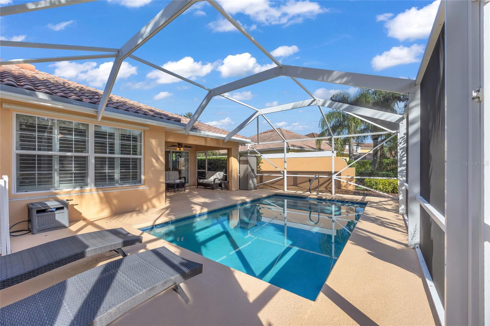 VILLAGEWALK/LK NONAA 01B - Residential