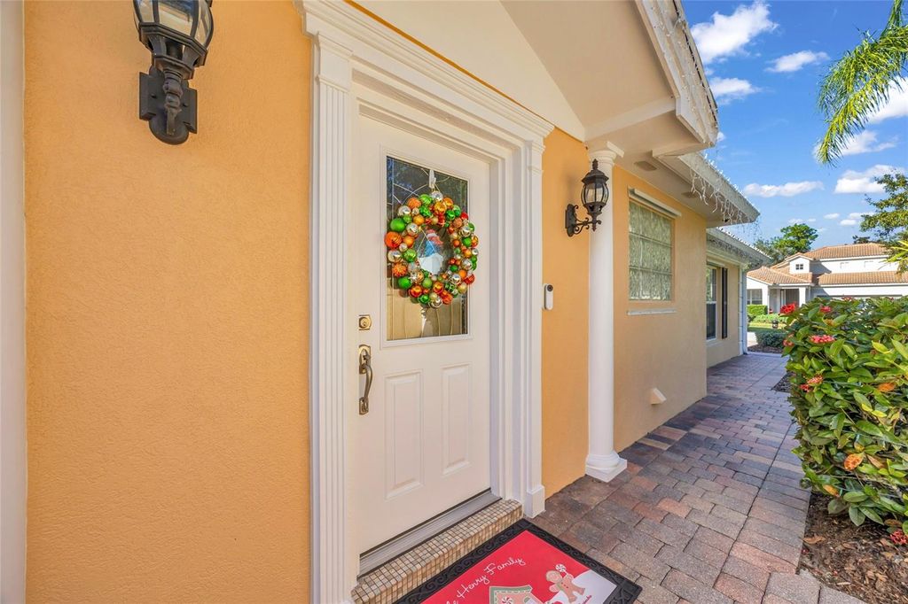 Photo of 11863 Fiore Drive, Orlando, FL 32827 (MLS # O6370397)