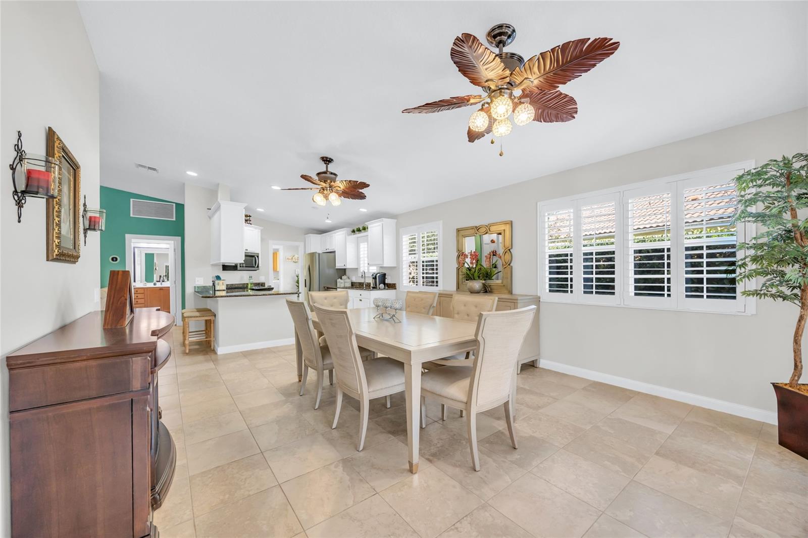 VILLAGEWALK/LK NONAA 01B - Residential