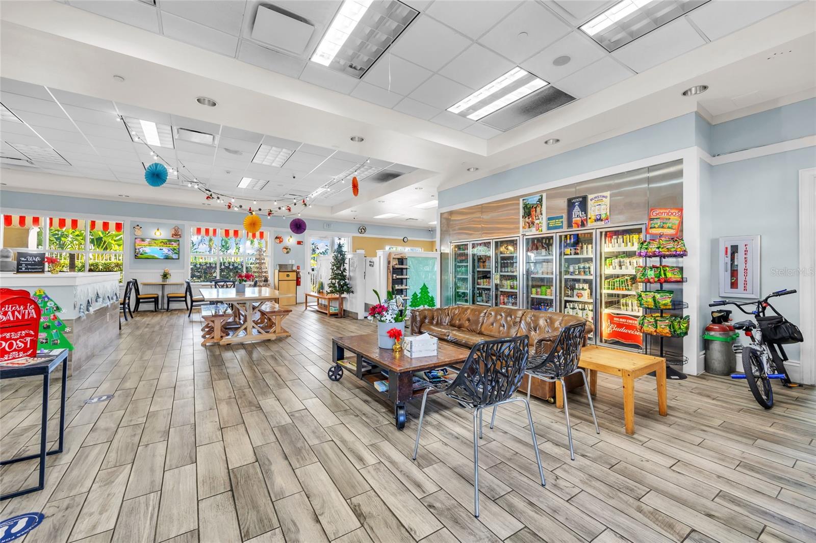 VILLAGEWALK/LK NONAA 01B - Residential