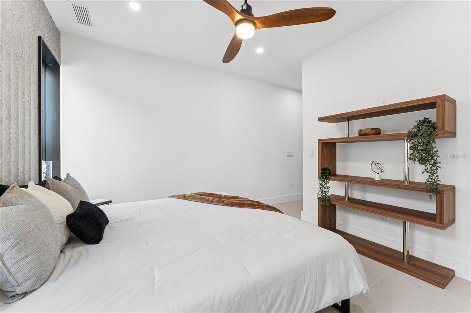 BETHUNE VOLUSIA BEACH - Residential