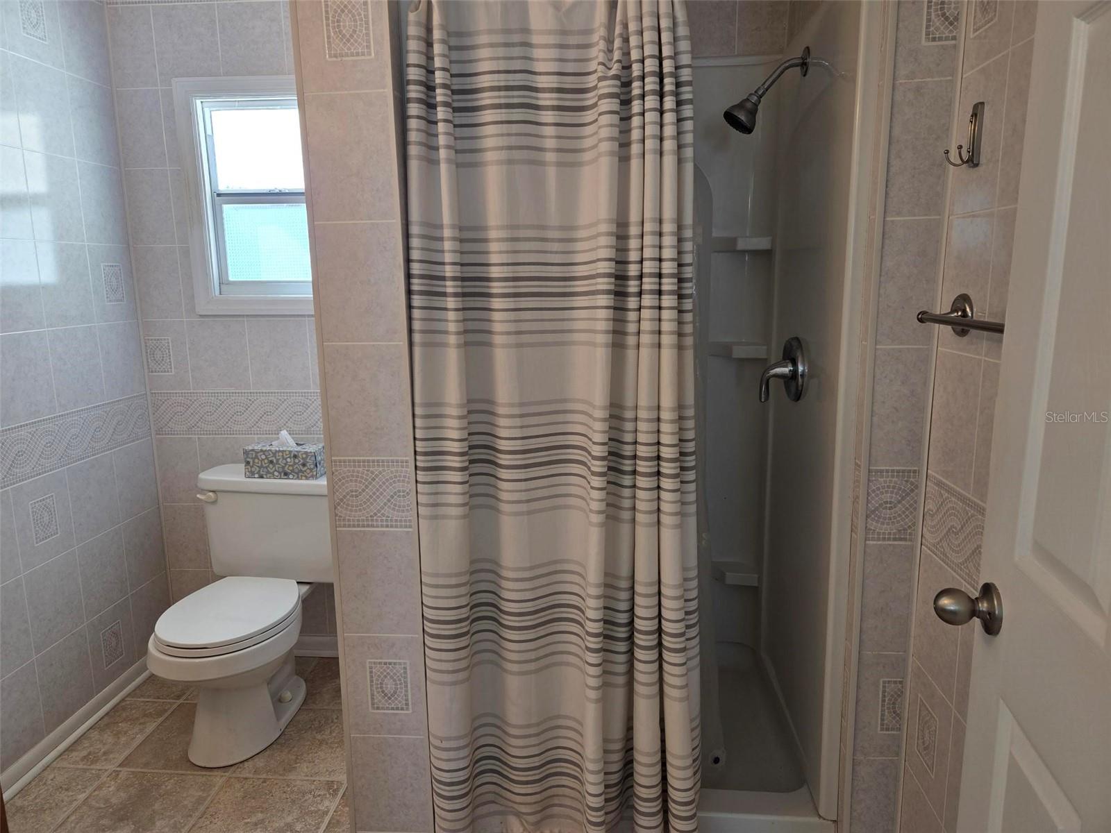 OAKWOOD MANOR - Residential