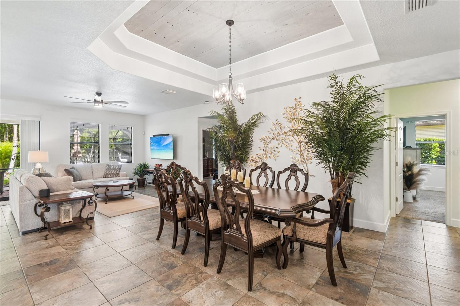 4586 GRAND LAKESIDE DRIVE