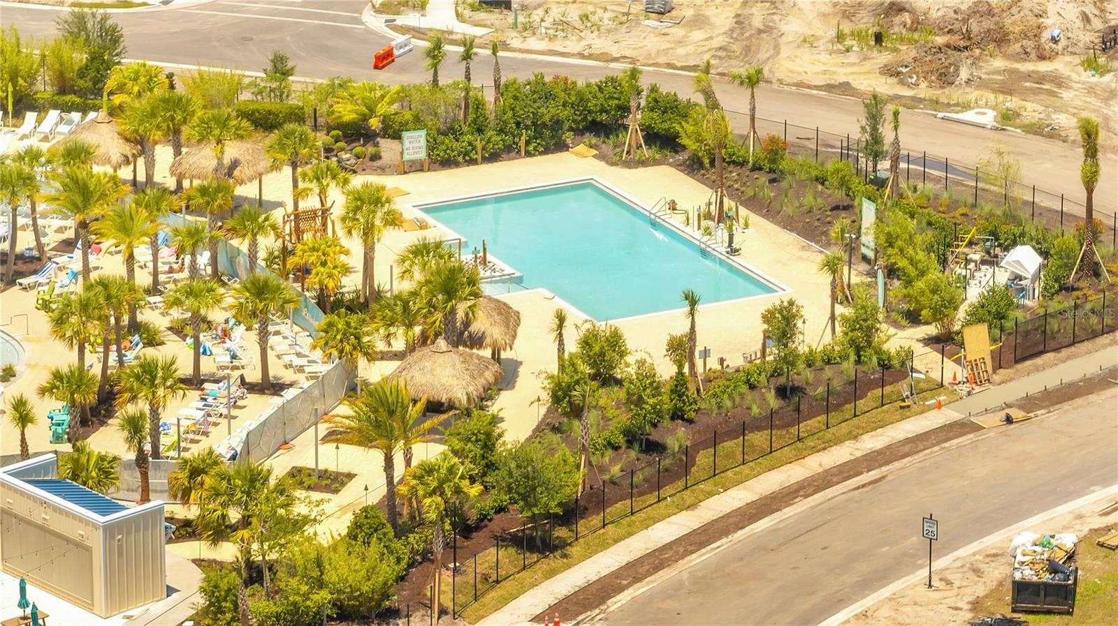 LATITUDE MARGARITAVILLE/DAYTONA BEACH PH 5 - Residential Lease