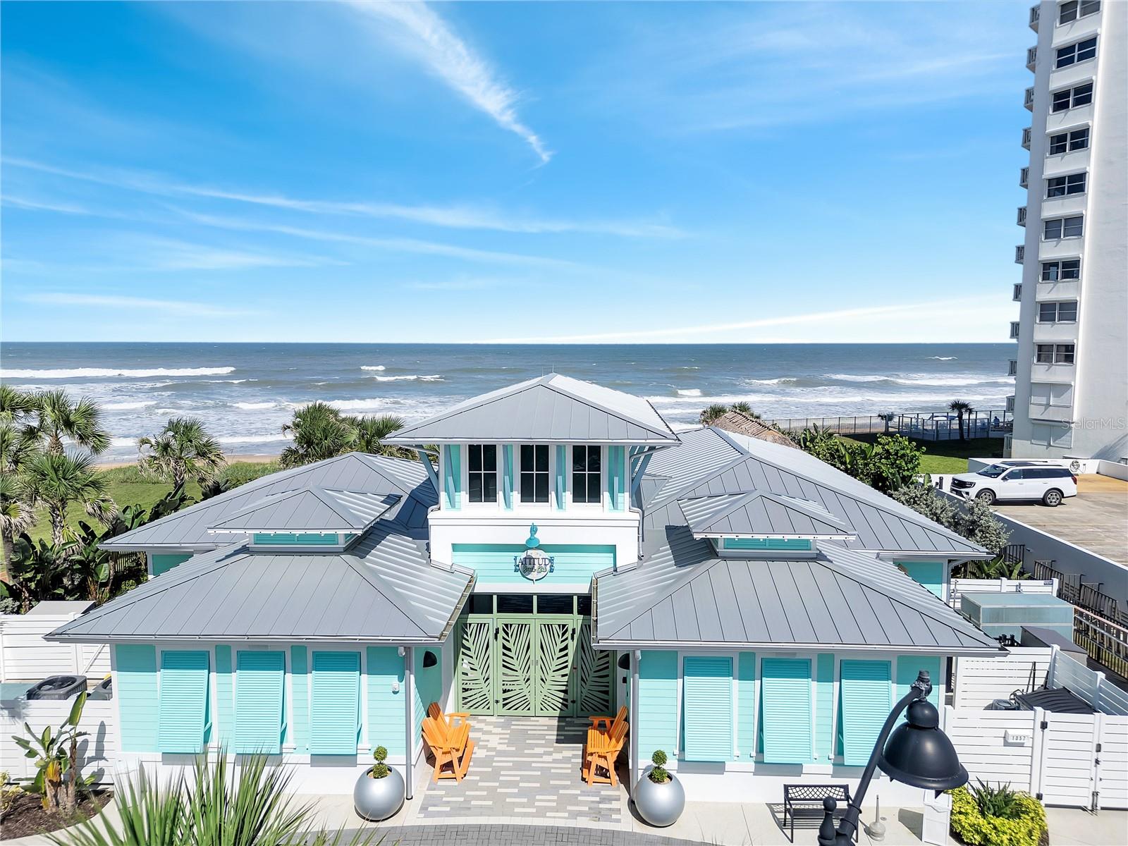 LATITUDE MARGARITAVILLE/DAYTONA BEACH PH 5 - Residential Lease