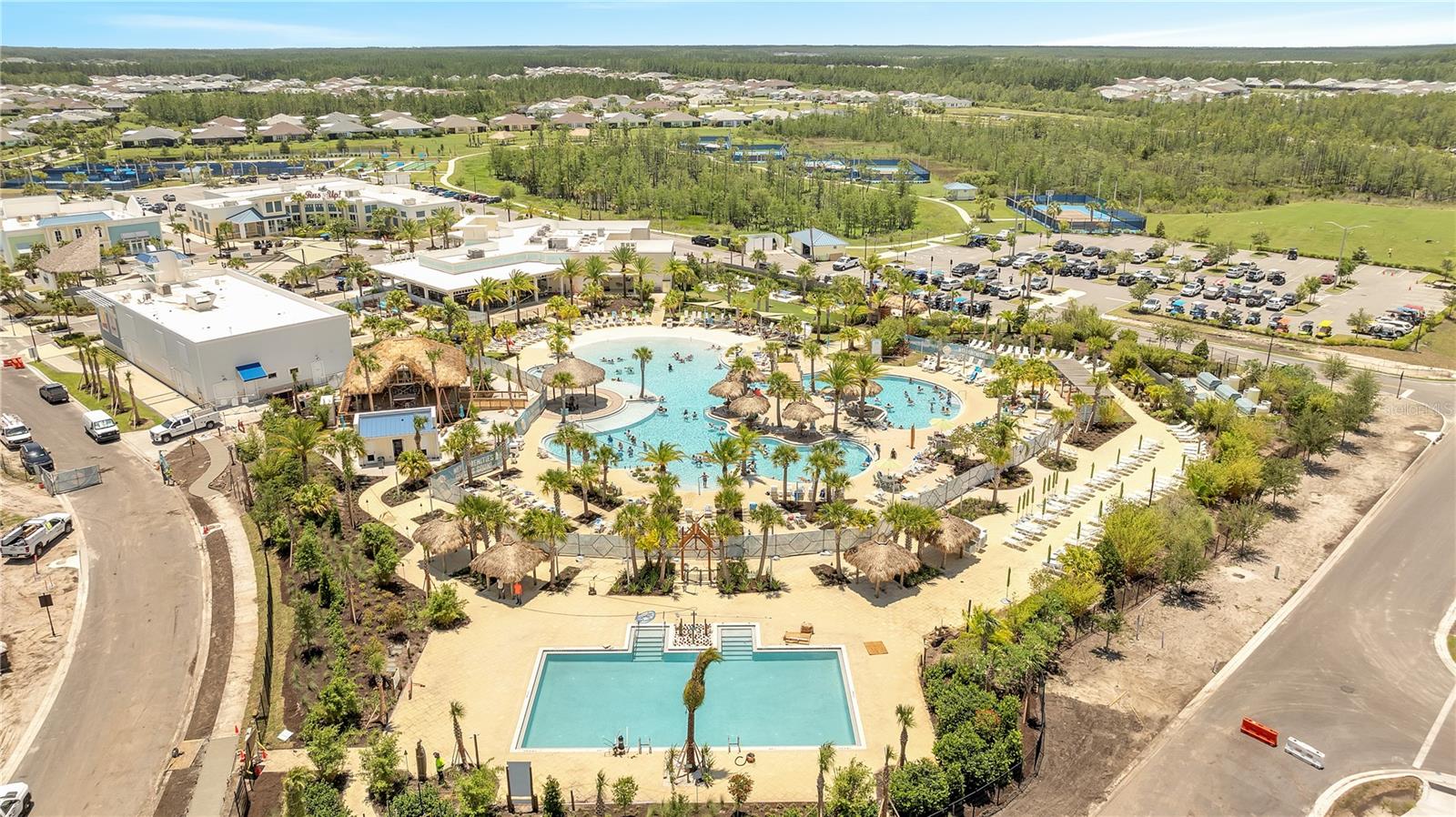 LATITUDE MARGARITAVILLE/DAYTONA BEACH PH 5 - Residential Lease