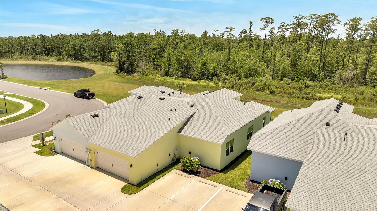 LATITUDE MARGARITAVILLE/DAYTONA BEACH PH 5 - Residential Lease