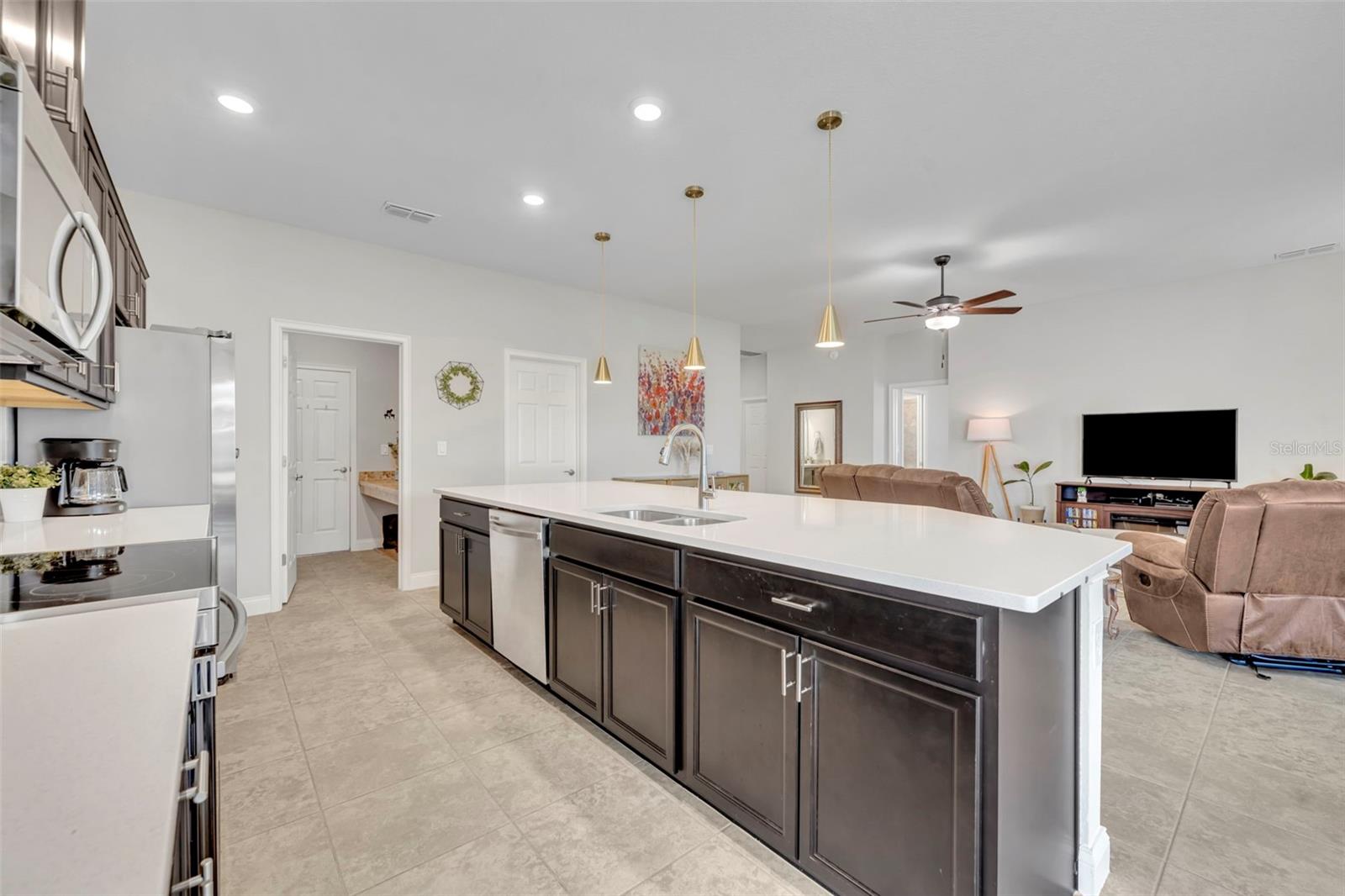 LAKES TR 6 - Residential