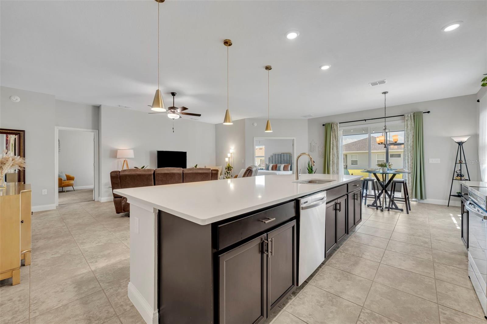 LAKES TR 6 - Residential