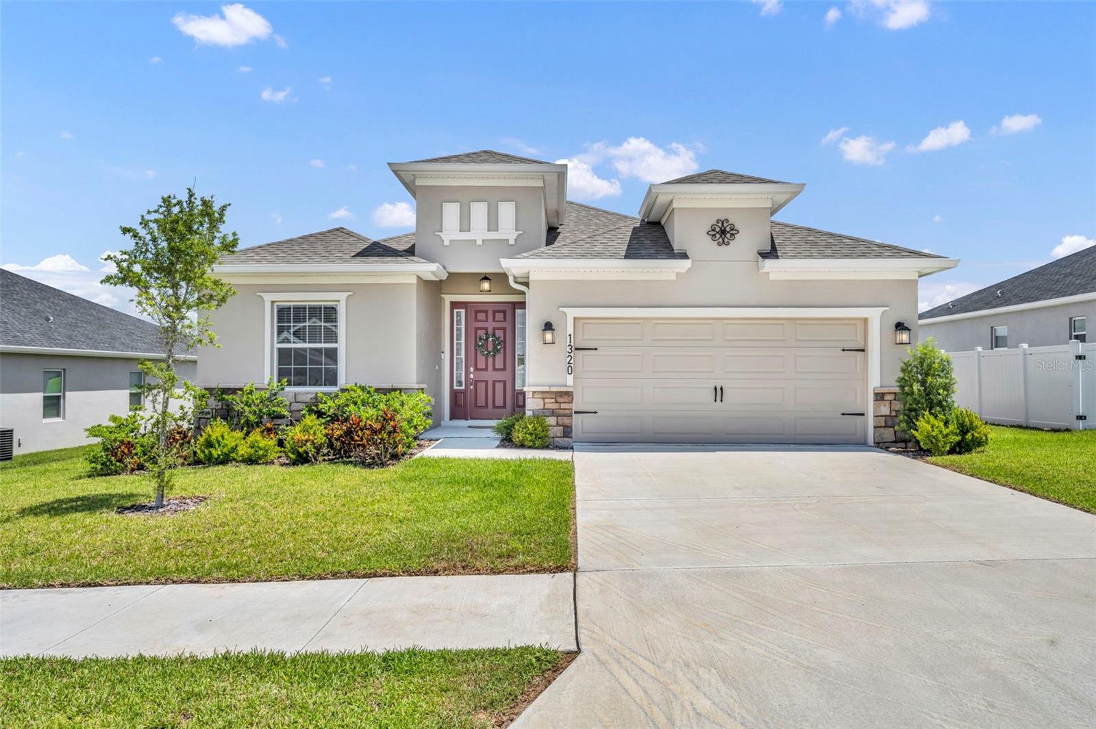 LAKES TR 6 - Residential