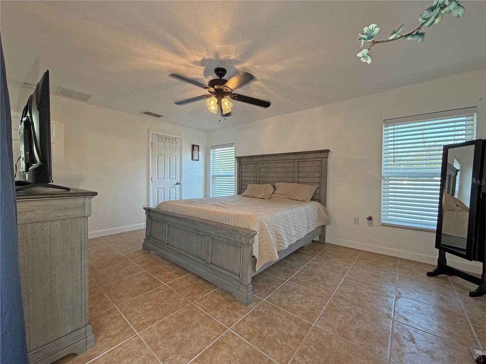 DELTONA LAKES UN 32 - Residential