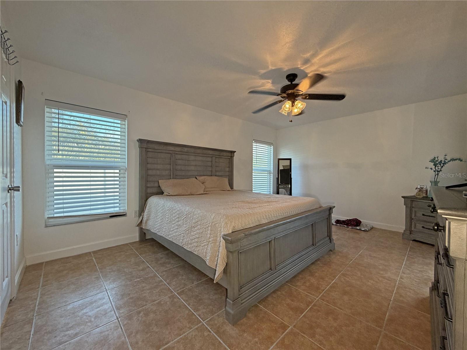 DELTONA LAKES UN 32 - Residential