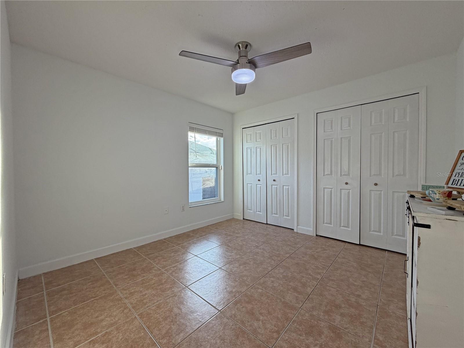 DELTONA LAKES UN 32 - Residential