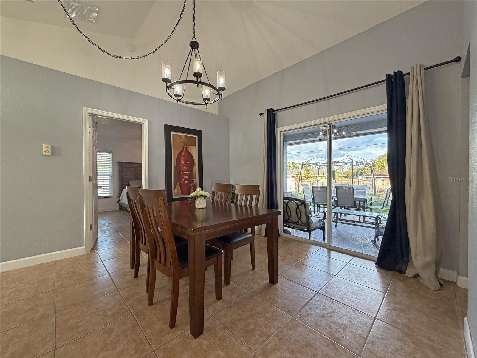 DELTONA LAKES UN 32 - Residential