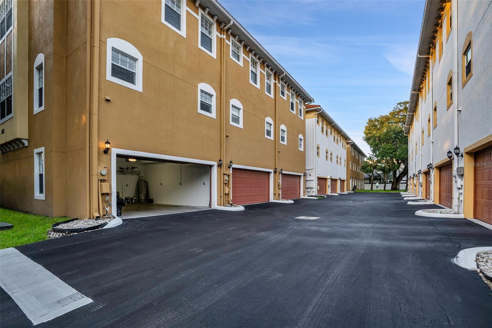 111 N ALBANY AVENUE 16