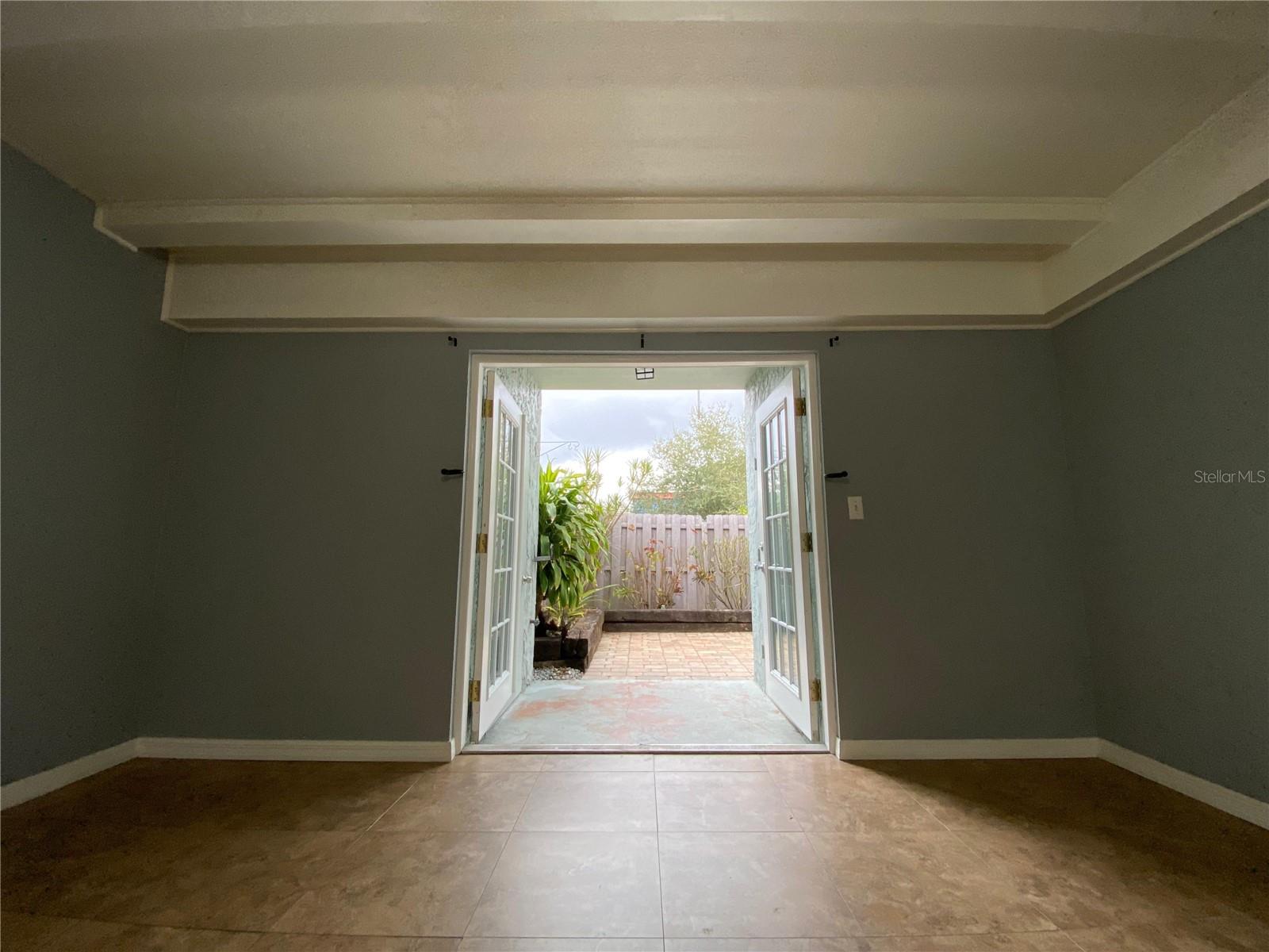 SOMERSET PARK A CONDO - Residential Lease