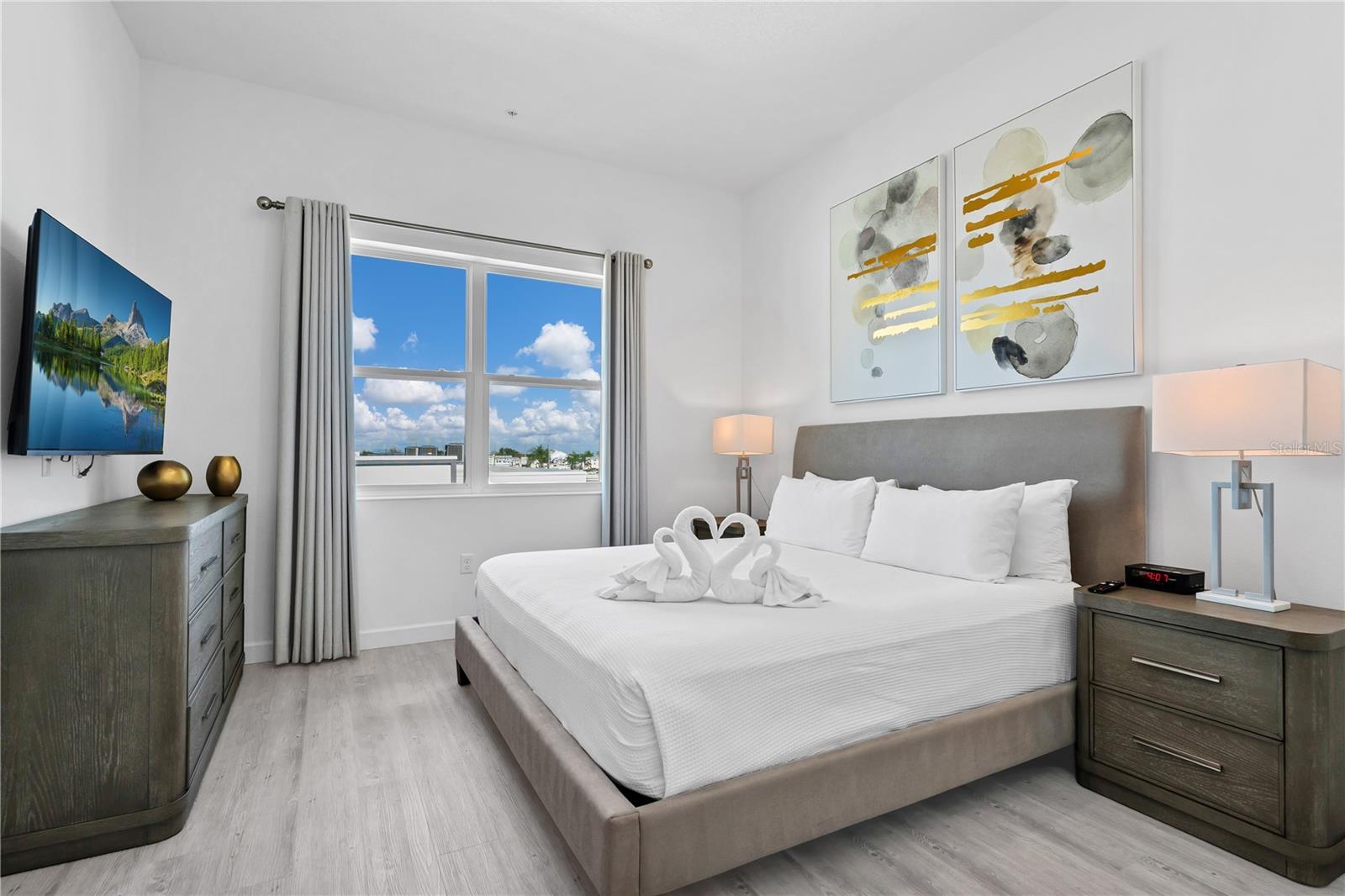 AZUR RESIDENCE - Residential
