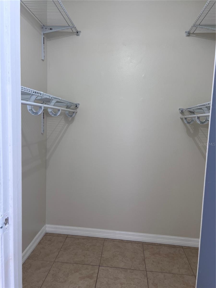 ARBORS OF SENDERA - Residential Lease