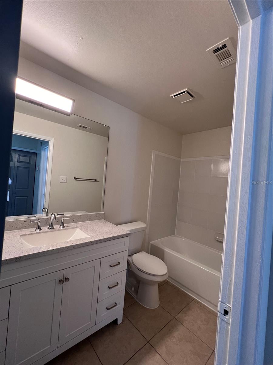 ARBORS OF SENDERA - Residential Lease