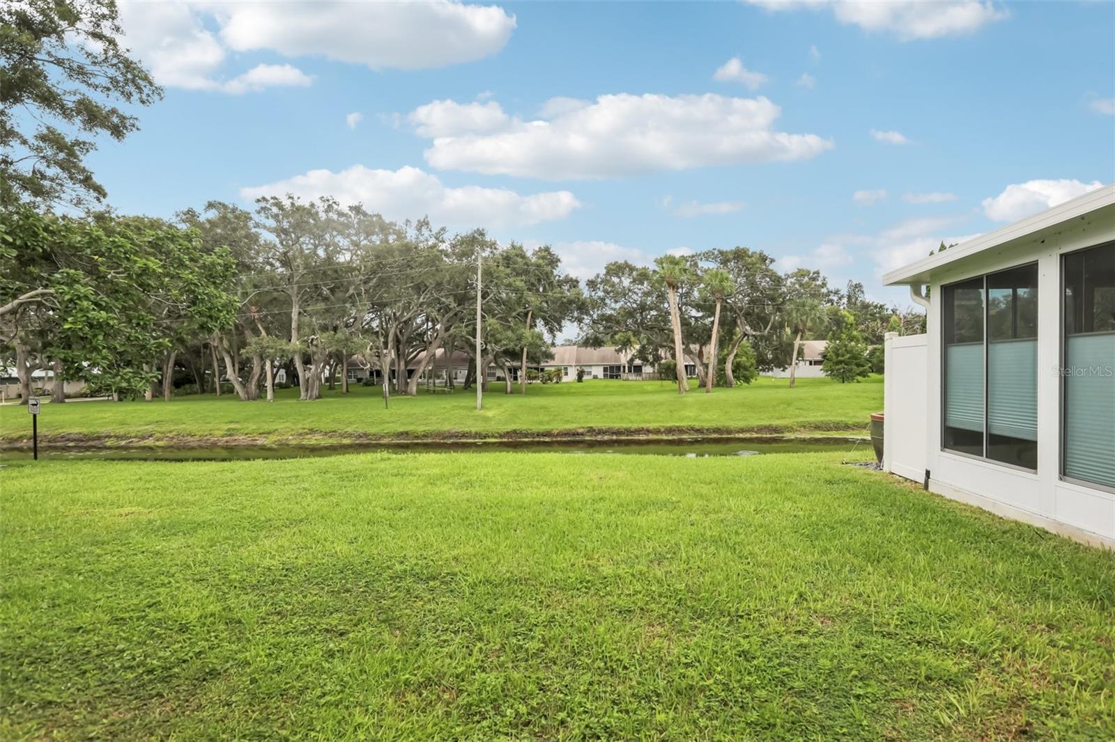 BAY TOWNE - Residential